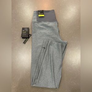 NWT Nike Leggings